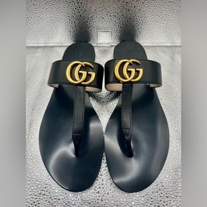 GUCCI LEATHER THONG SANDAL WITH DOUBLE G BLACK 40 10